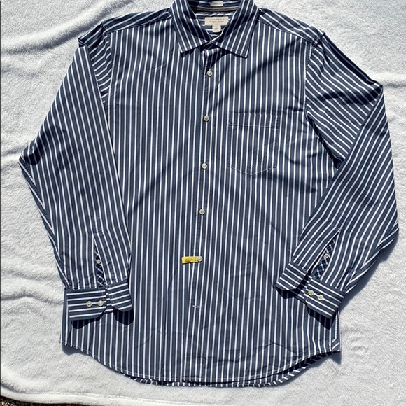 Banana Republic classic Fit Men’s L Button down - Picture 1 of 4